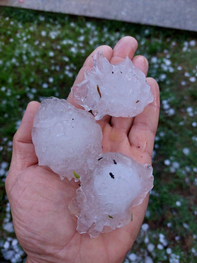 Snažno olujno nevrijeme pogodilo Tivat