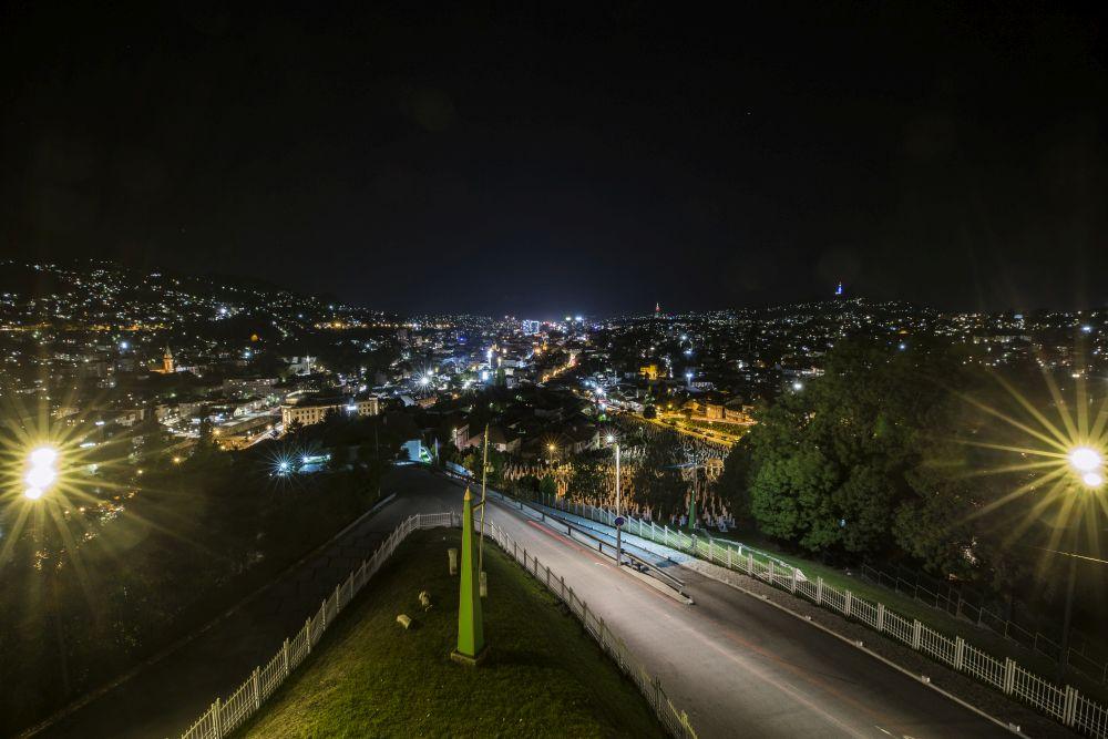 Pogled s Bijele tabije na Sarajevo - Avaz