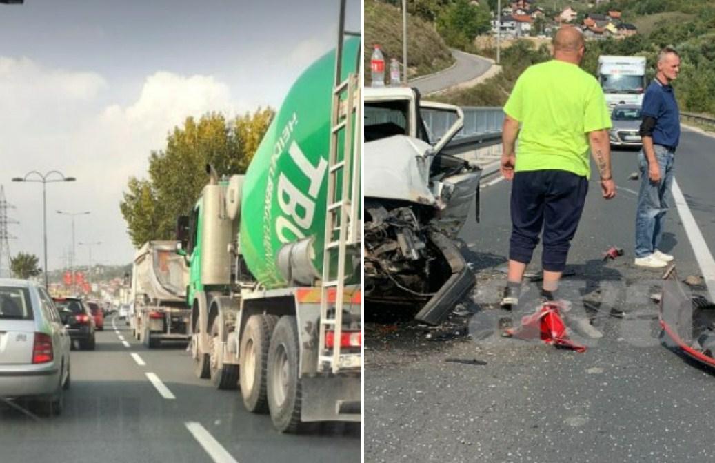 Zbog stravične saobraćajne nesreće u Reljevu stvorene kilometarske kolone