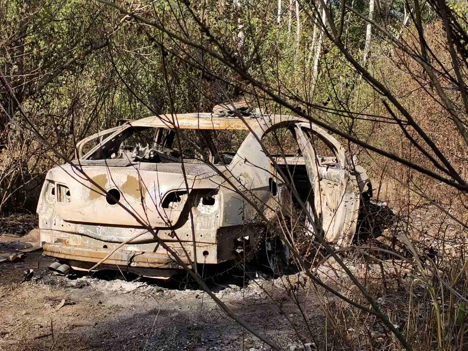 Zapaljeni automobil porodice Đokić - Avaz