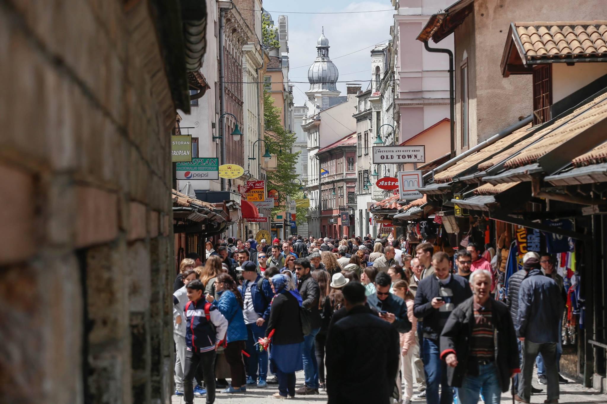 Vlada FBiH produžila epidemiološke mjere na još 14 dana