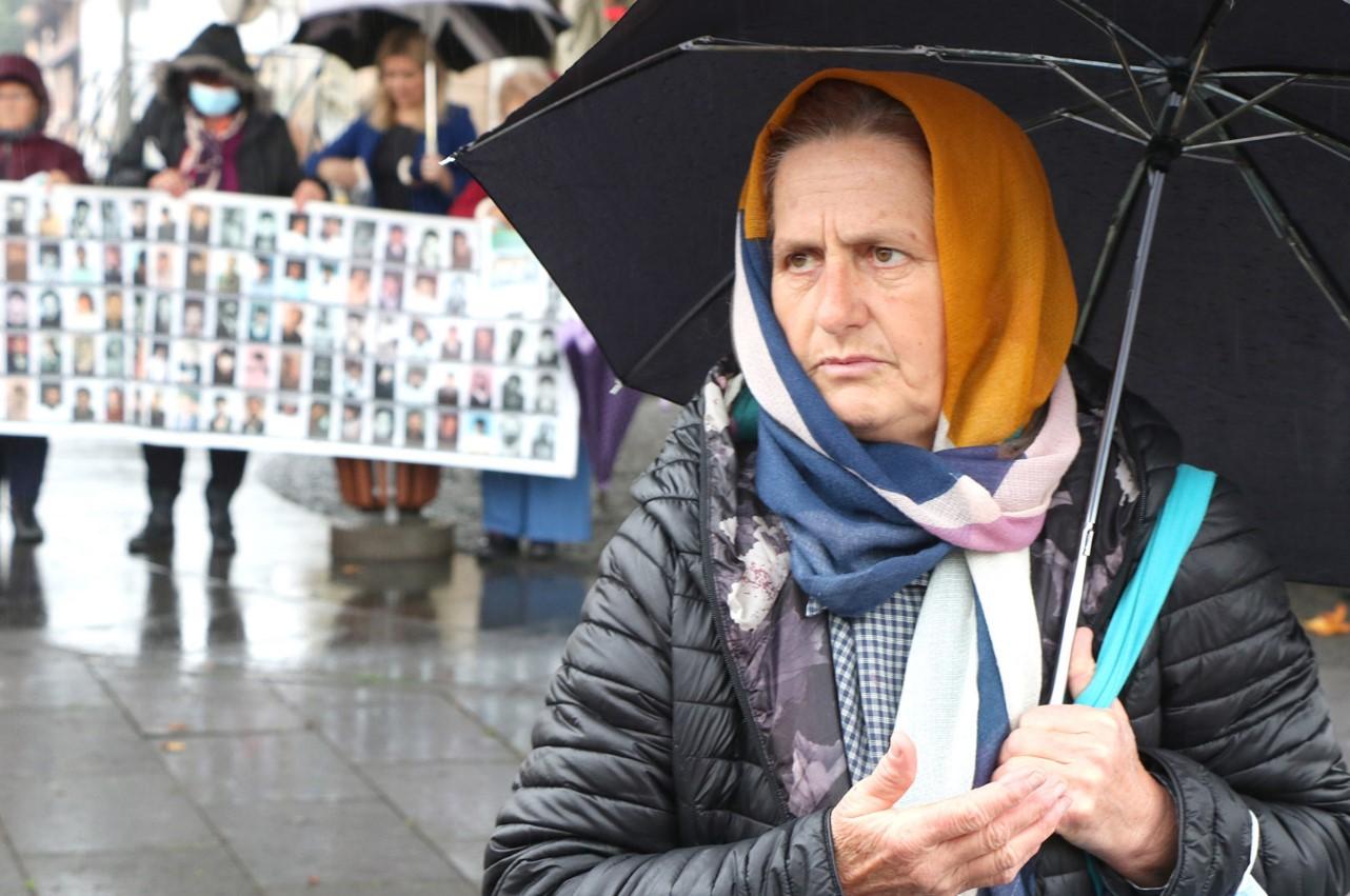 Nura Begović je pozvala porodice žrtava genocida nad Bošnjacima da sarađuju sa Memorijalnim centrom u Potočarima - Avaz