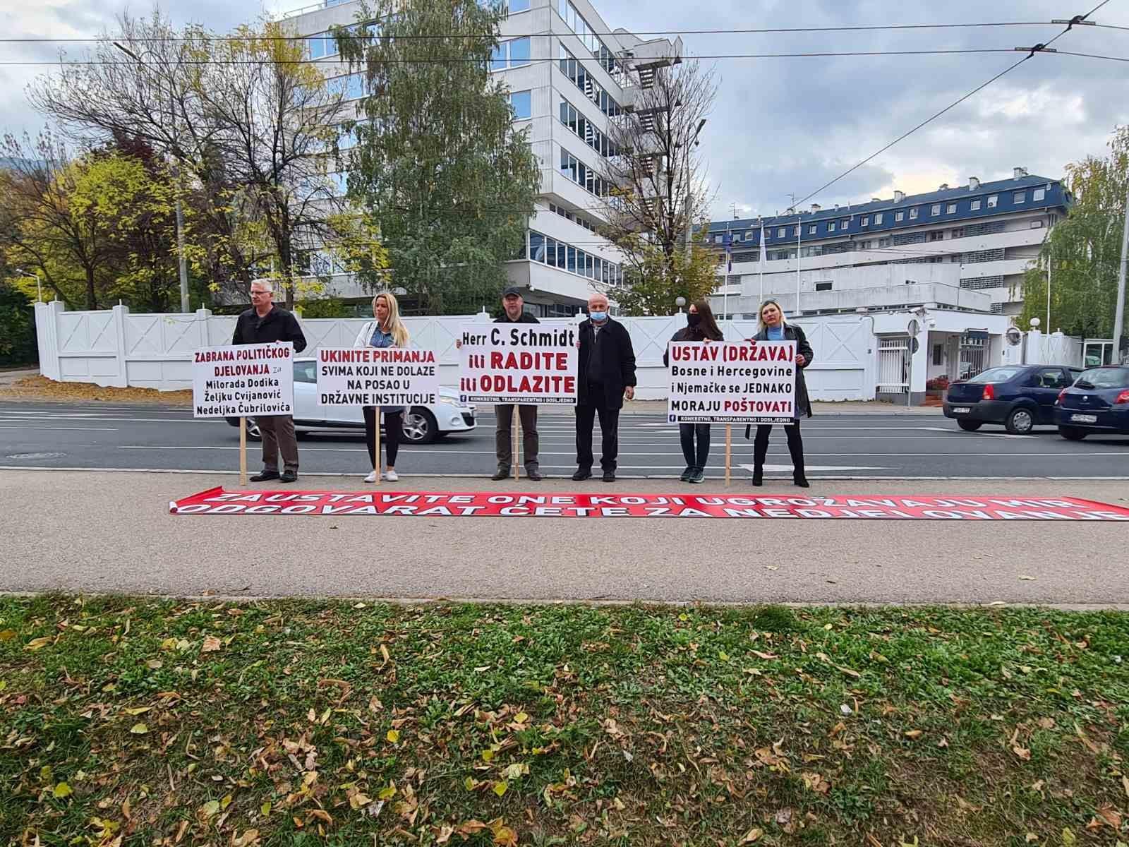 Za ponedjeljak najavljeni protesti građana ispred OHR-a