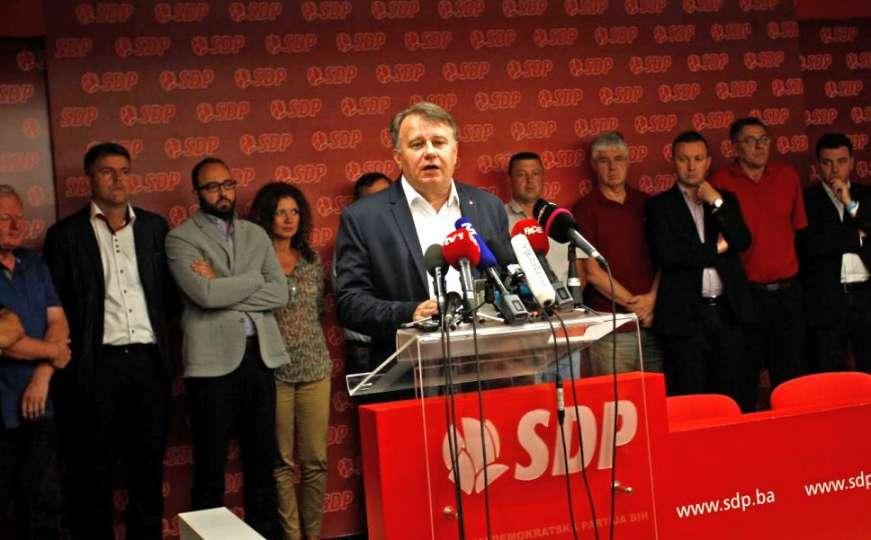 SDP BIH: Vlada FBiH svaku političku krizu koristi da pljačka građane i privrednike