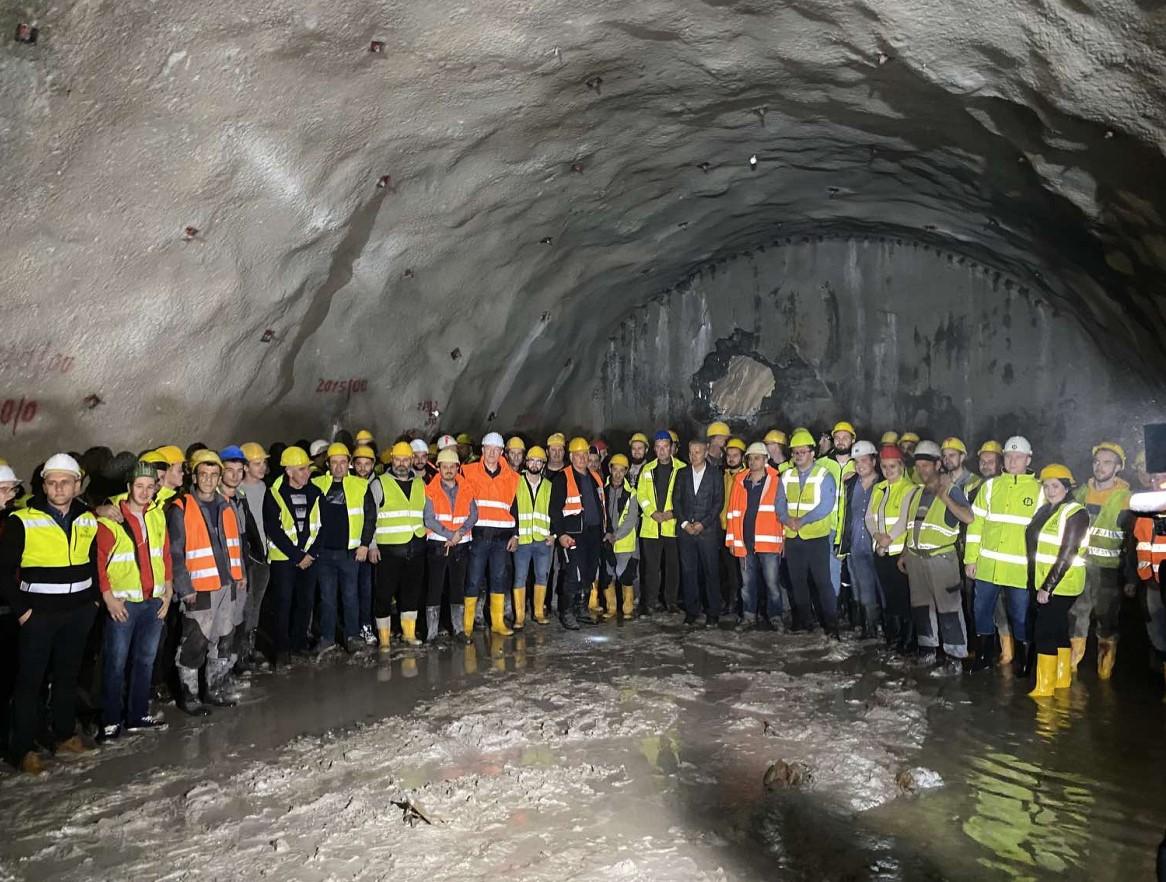 Probijen tunel Zenica na poddionici Ponirak – Vraca