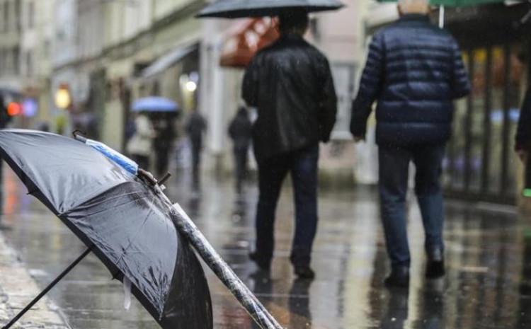 I danas oblačno vrijeme s kišom, pljuskovima i grmljavinom