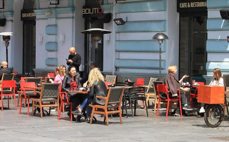 U Srbiji u lokale poslije 20 sati uz Covid propusnice