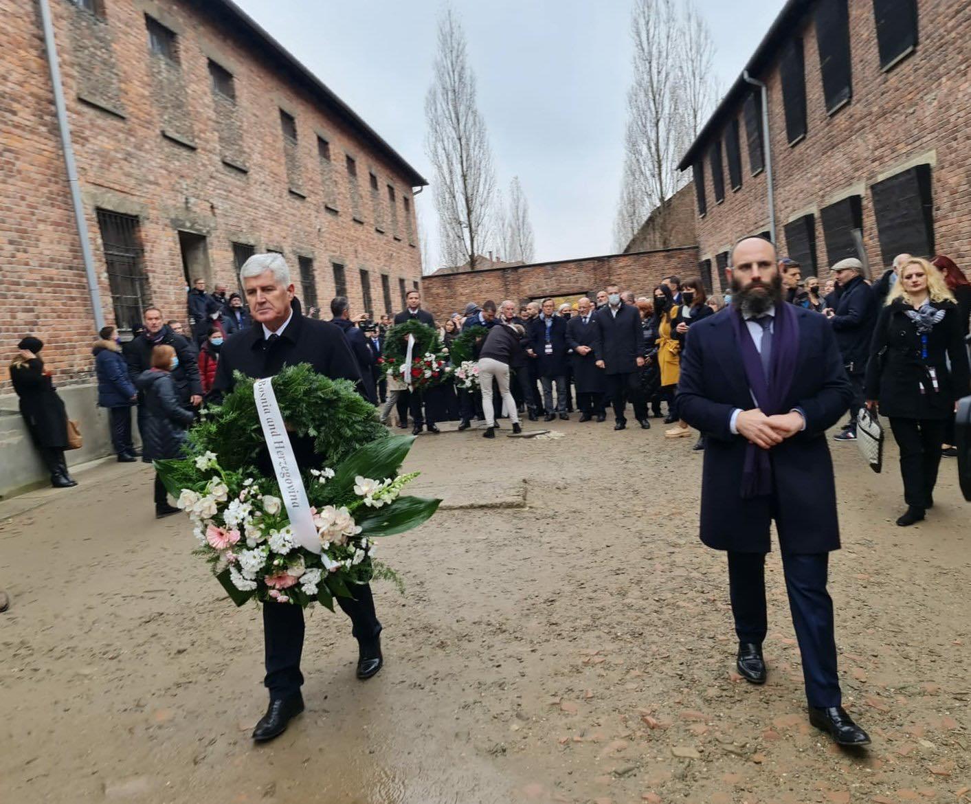 Dragan Čović odao počast u Aušvicu