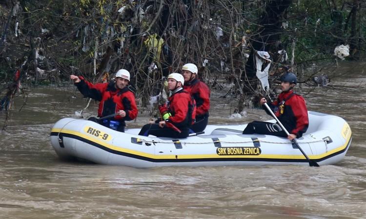 Pretražuju se uporedo i korito rijeke Bosne i obala - Avaz