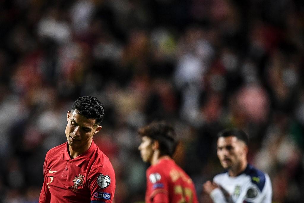 Kako je Ronaldo reagovao nakon poraza Portugala: Bio je utučen, tješili su ga i fudbaleri Srbije