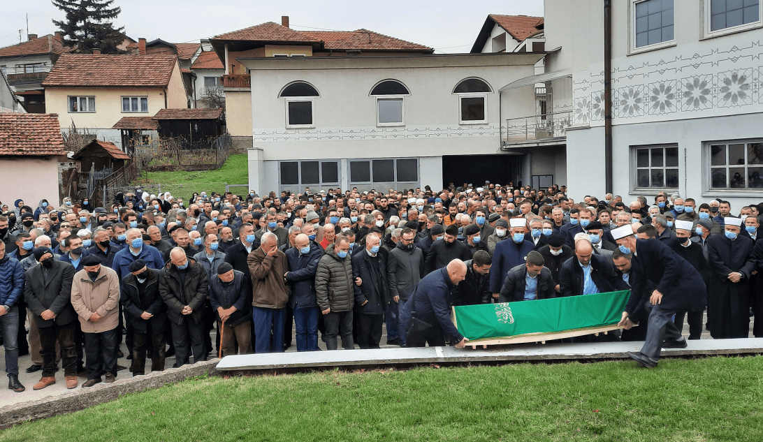 Veliki broj Gračanlija prisustvovao dženazi dr. Zahirovića - Avaz