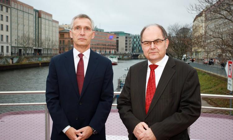 HR Schmidt meets with NATO Secretary General Stoltenberg