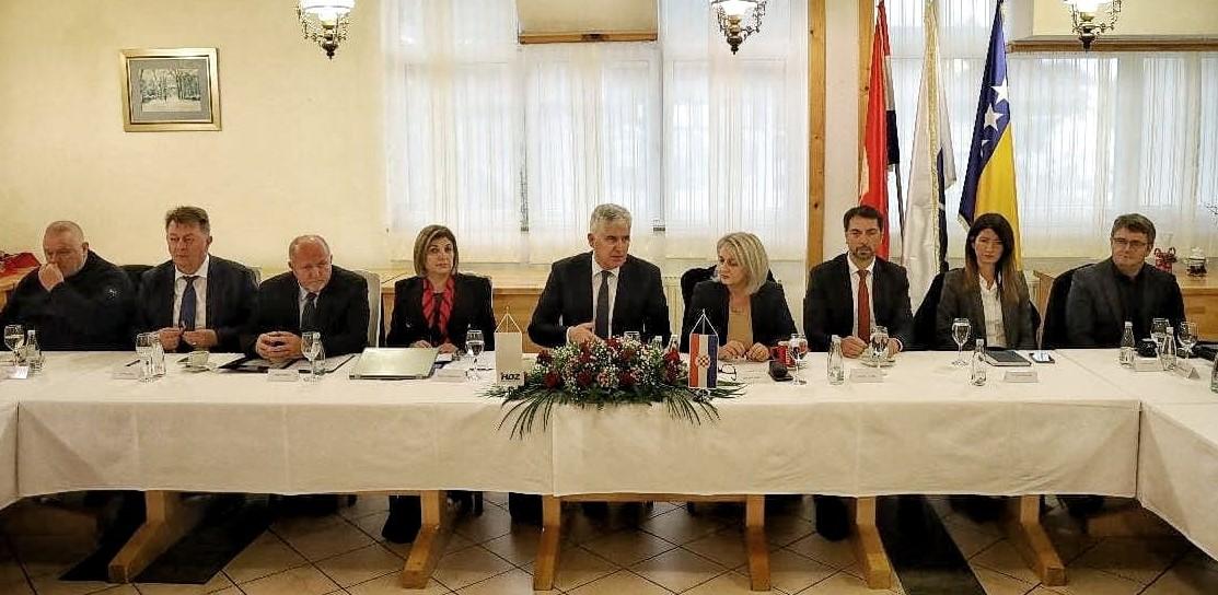 Održiv dogovor o svim otvorenim političkim pitanjima - Avaz