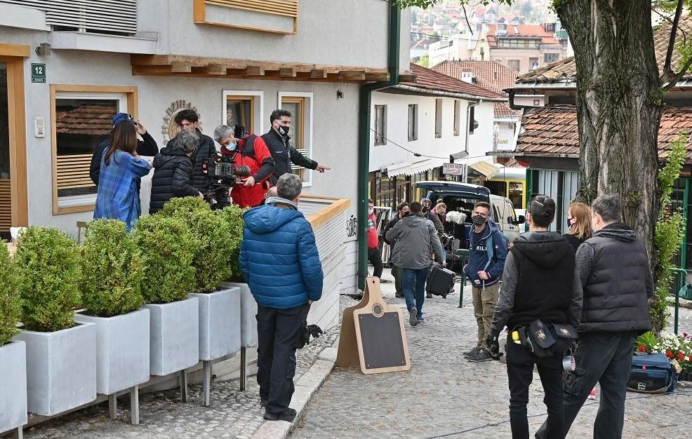 "Deset u pola" neće se prikazivati u "CineStaru", oglasile se obje strane