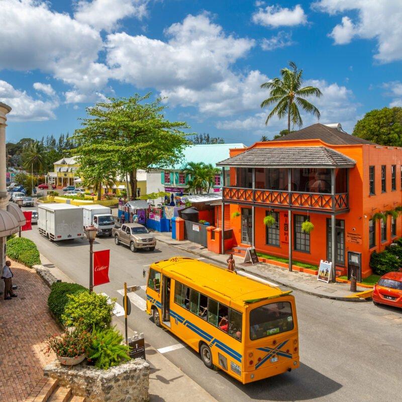 Barbados postaje republika, britansku kraljicu zamjenjuje guvernerkom