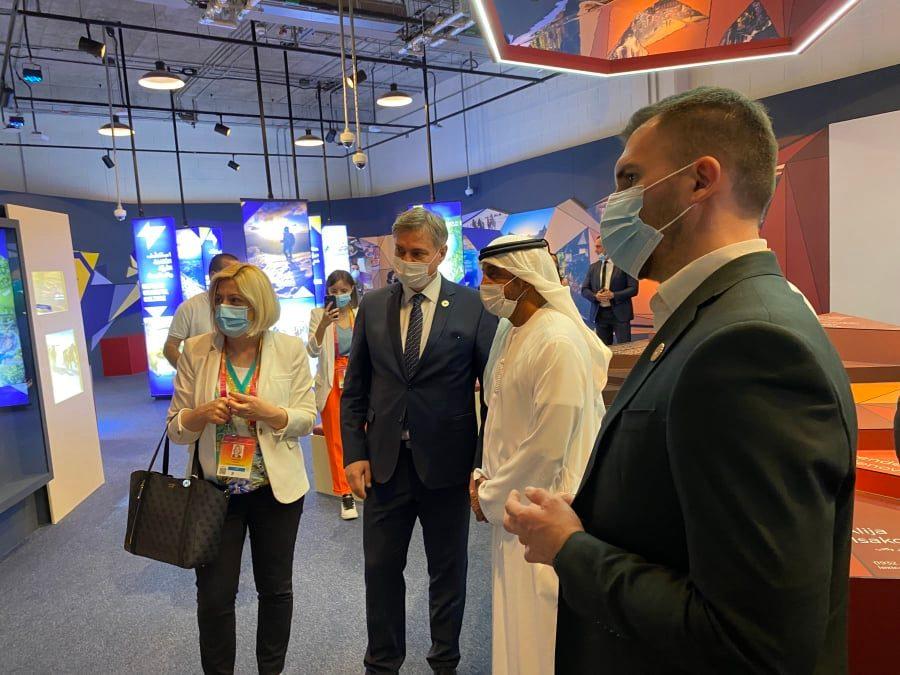 Šeik Ahmed bin Saed el Maktoum posjetio paviljnoj BiH na EXPO - Avaz