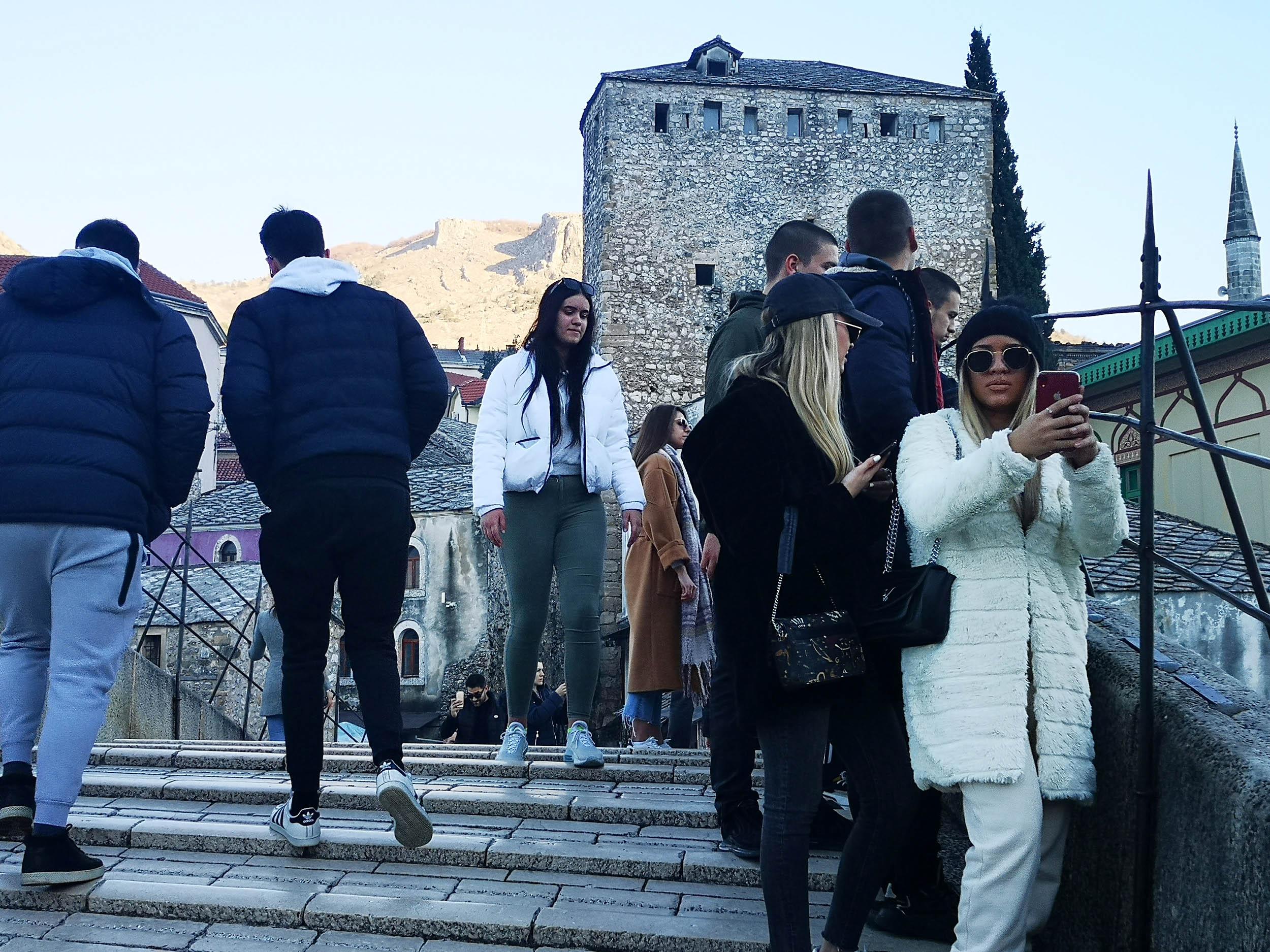 Doček Nove godine u Mostaru privukao brojne domaće i strane goste