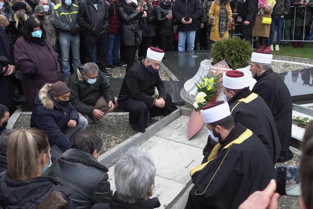 Džejevo tijelo izmješteno u drugu grobnicu