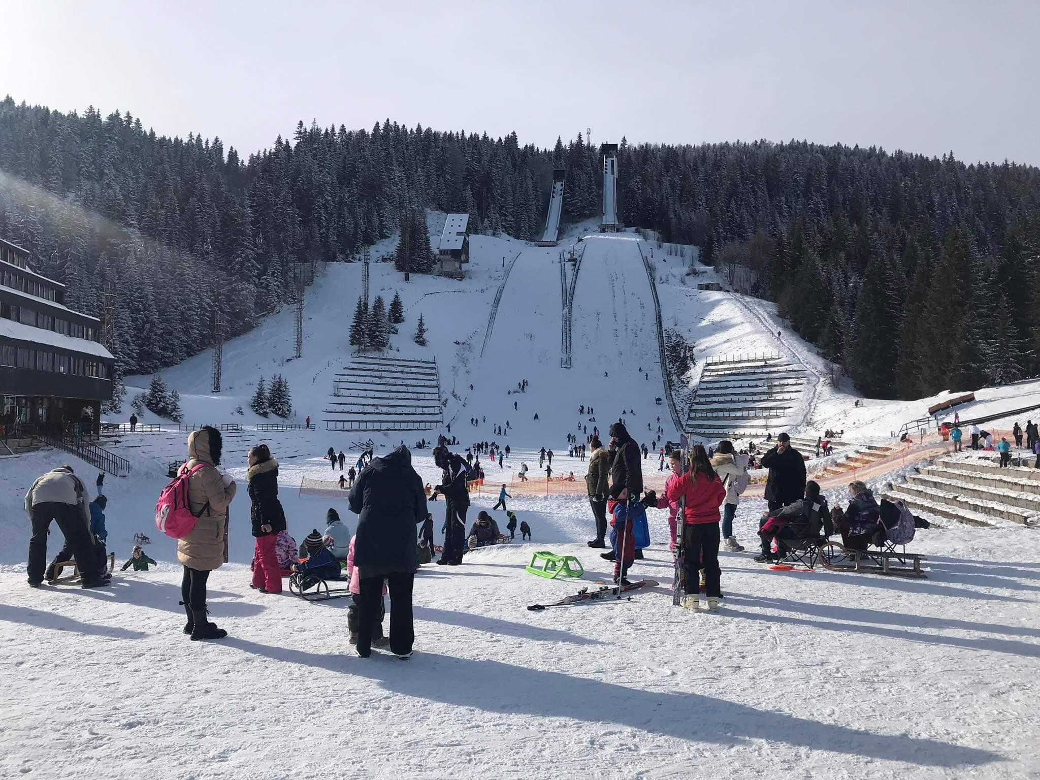 Brojni građani nedjelju iskoristili za posjetu Igmana - Avaz