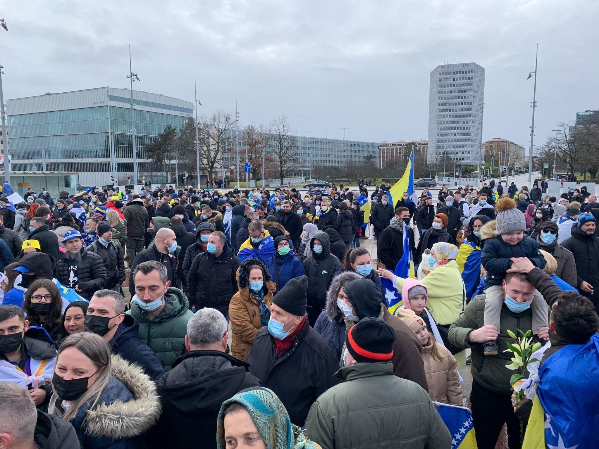 Šta piše u otvorenom pismu zvaničnicima i visokom predstavniku u BiH koje su uputili građani