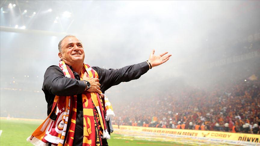 Terim napustio Galatasaraj četvrti put u karijeri