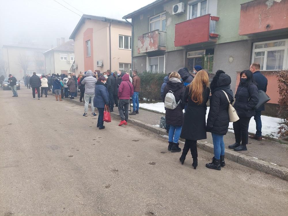 Mirni protesti budžetskih korisnika - Avaz