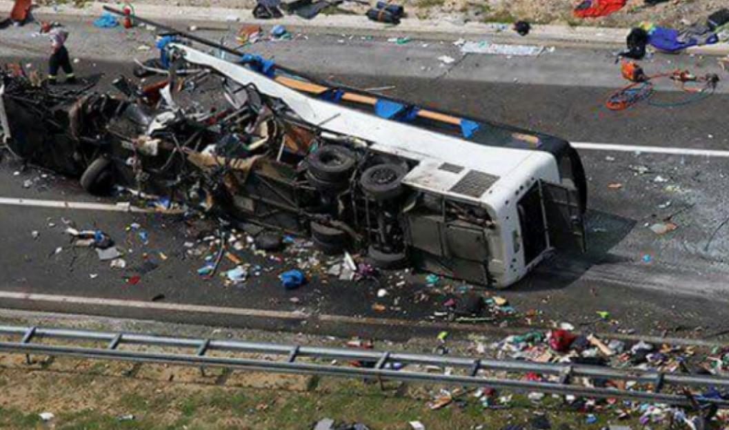 Sudar autobusa i kamiona u Jucatanu: Poginulo najmanje osam osoba