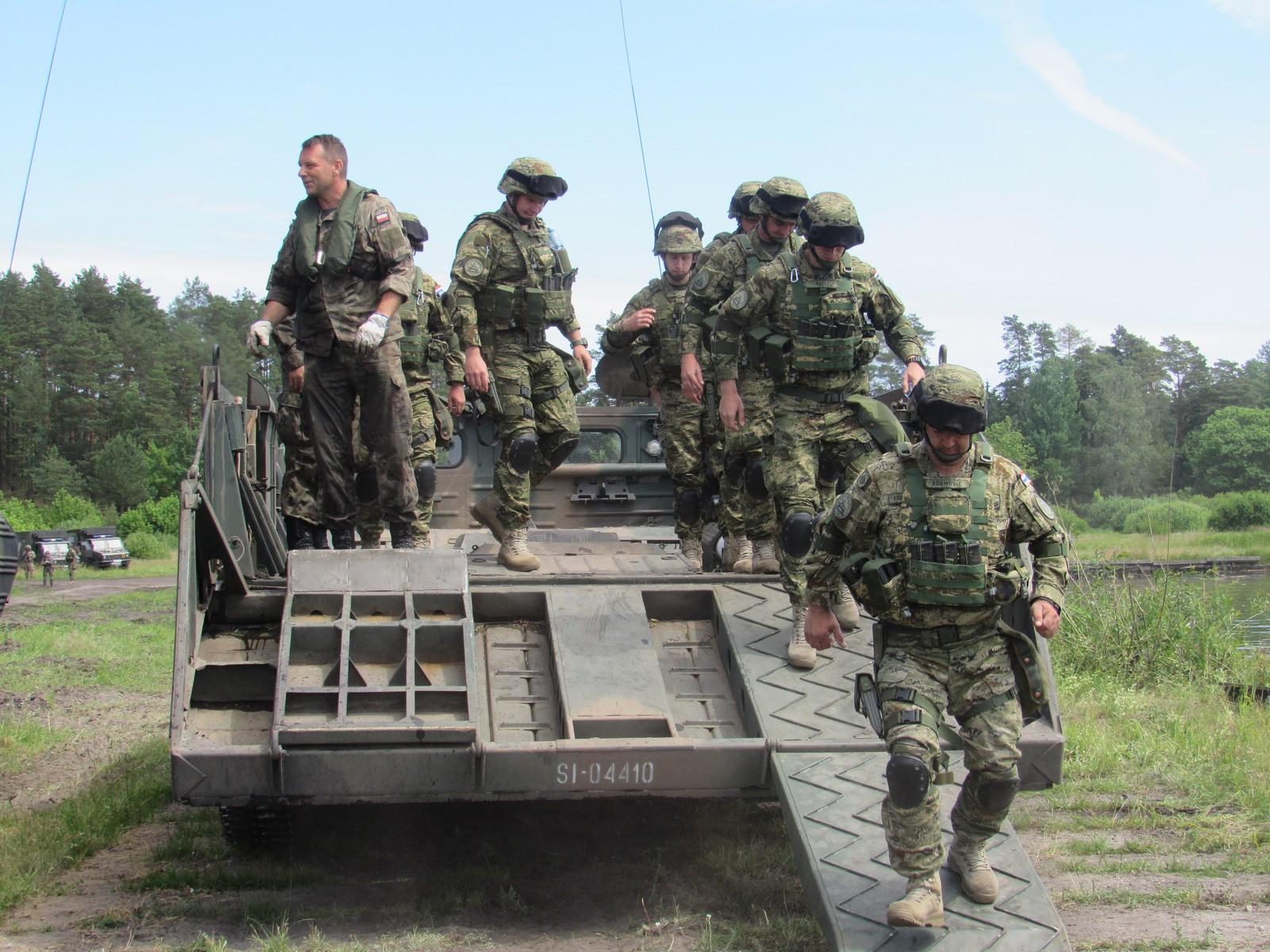 NATO će povećati vojno prisustvo na istoku ako Rusija zadrži vojnike u Bjelorusiji