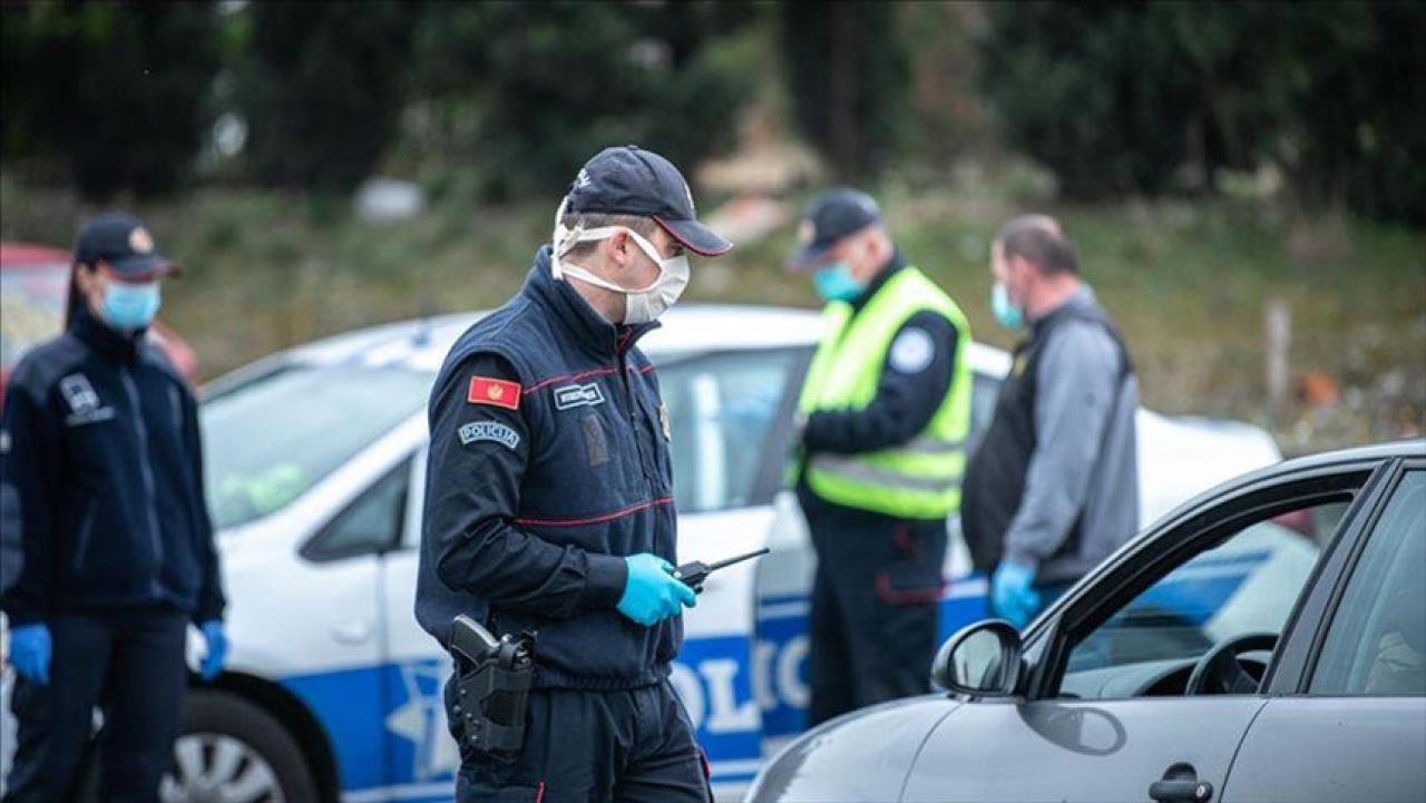 U Nikšiću rasvijetljena dva razbojništva: Muškarac prijetio nožem