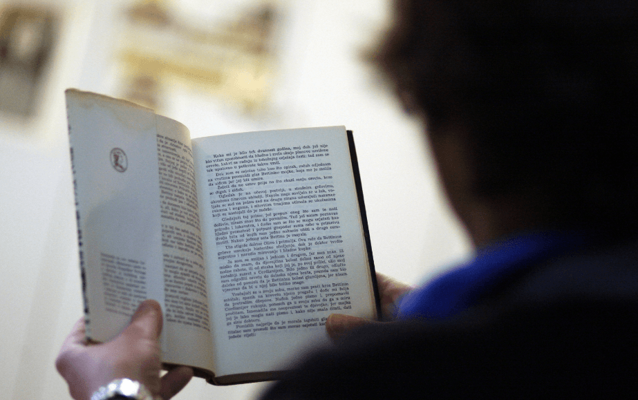 Nakon 60 godina vratio knjigu u biblioteku