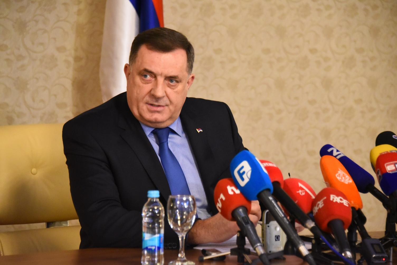 Dodik: BiH ima propalu spoljnu politiku koju kreira i sprovodi SDA