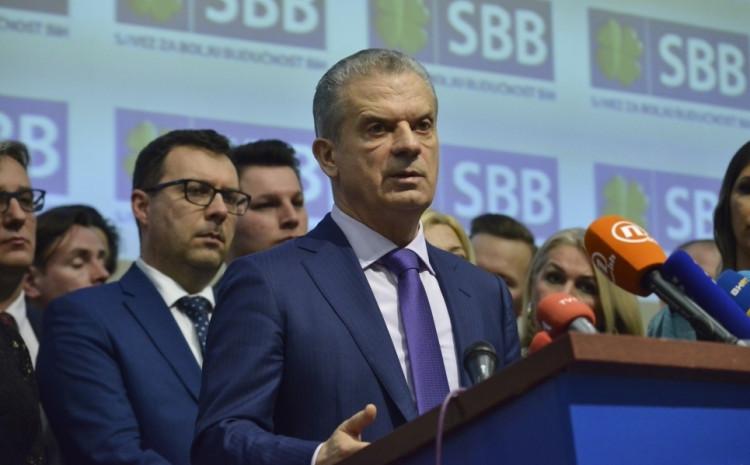 Predsjednik SBB-a Fahrudin Radončić građanima BiH čestitao Dan nezavisnosti BiH