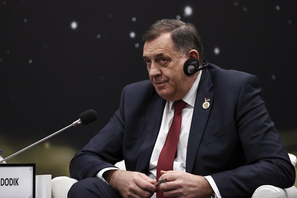 Dodik u Antaliji: Bio je građanski rat - Avaz