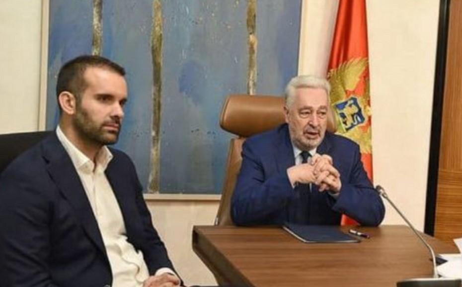 Umjesto da uvedu sankcije Rusiji, Krivokapić i Spajić zapošljavaju svoje kadrove