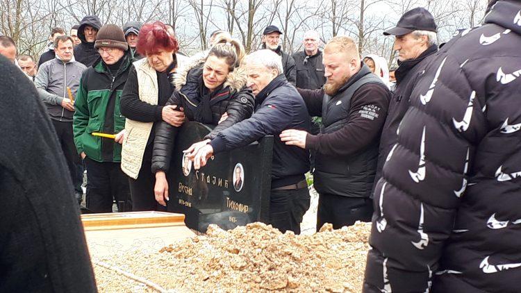 Neutješna Dragana, supruga stradalog Bojana - Avaz