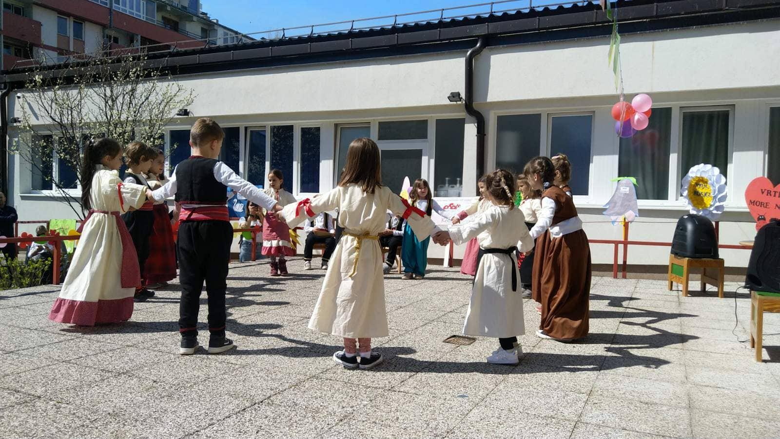 Umjetničko stvaralaštvo djece iz predškolskih ustanova