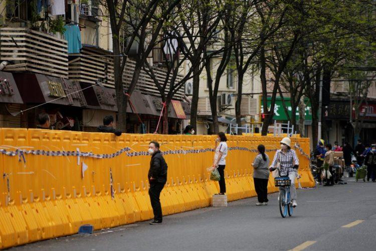 U Šangaju napeta situacija zbog koronavirusa: Pozitivni protiv negativnih