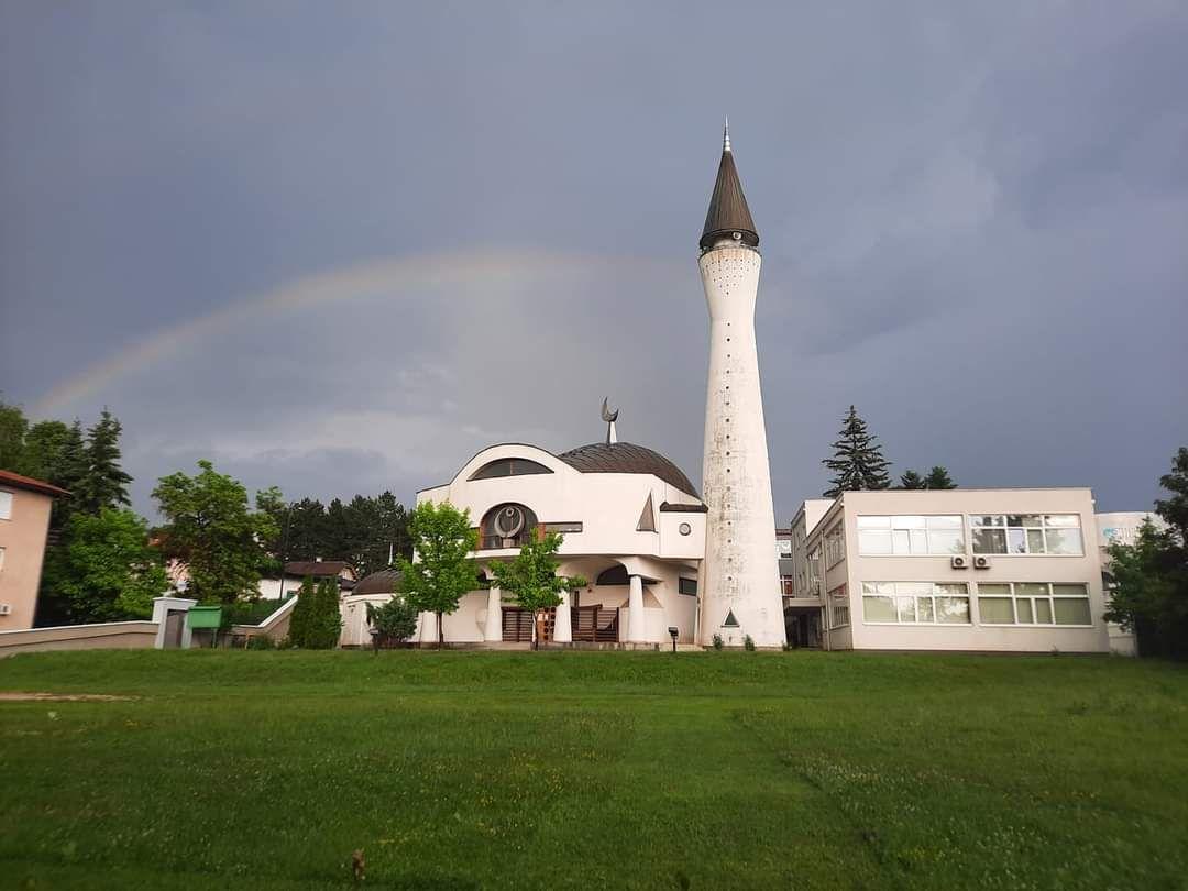 Gradska džamija u Kaknju - Avaz