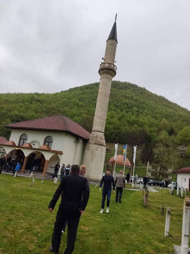 Bajram-namaz se na području MIZ Kiseljak klanjao u 15 džamija - Avaz