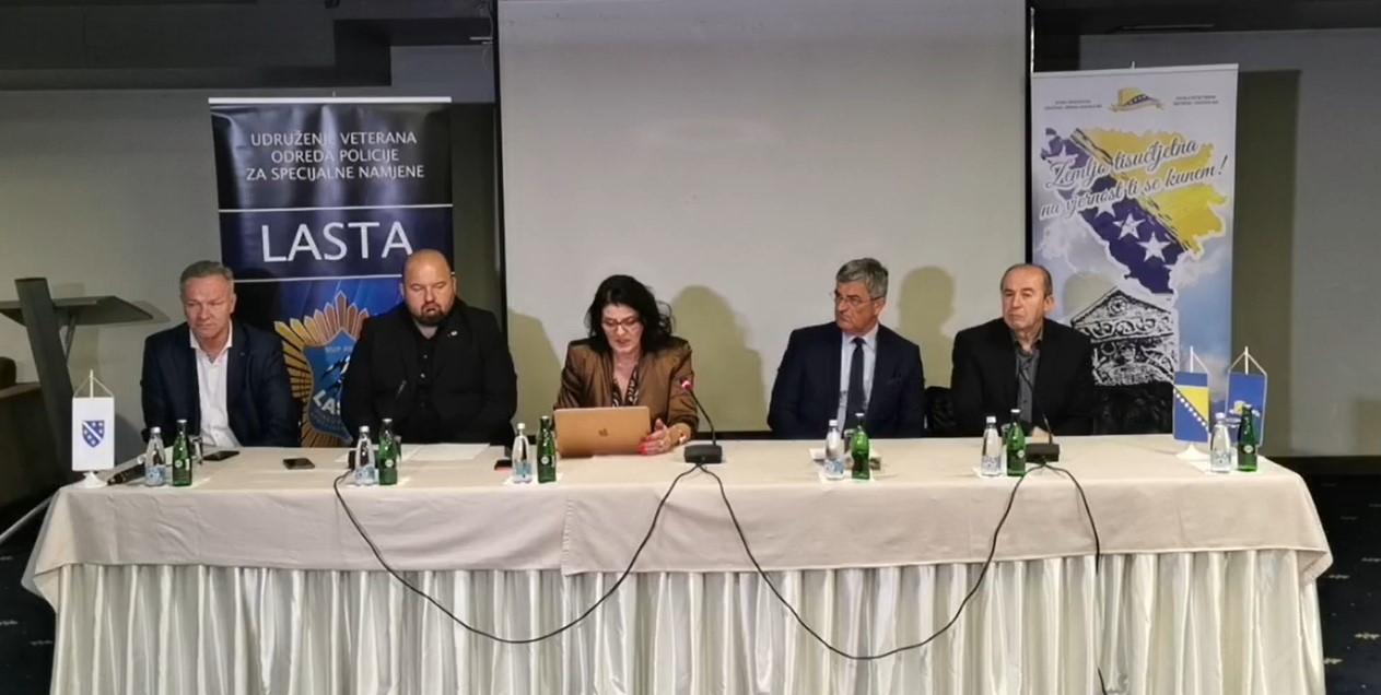 Sa press konferencije - Avaz