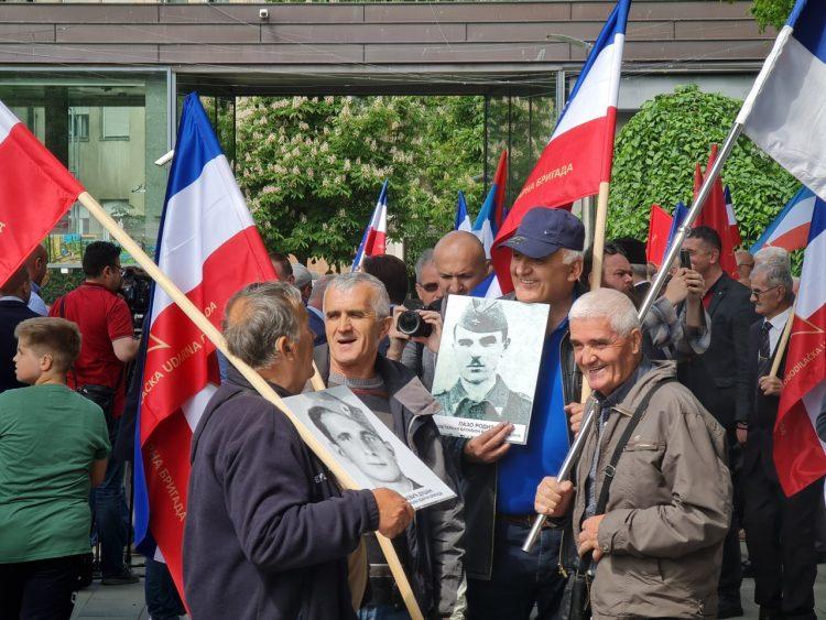 Marš “Besmrtnog puka” u Banjoj Luci: Došli i Noćni vukovi