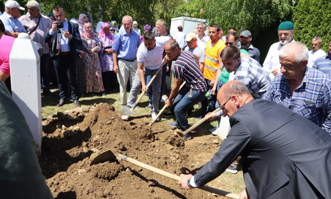 Ukop žrtava - Avaz