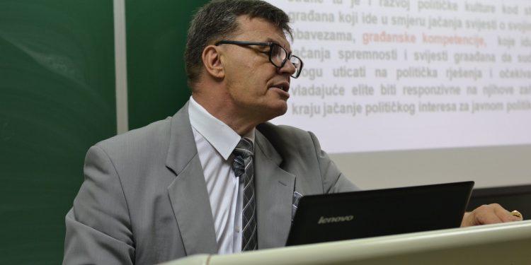 Prof. Izudin Hasanović - Avaz