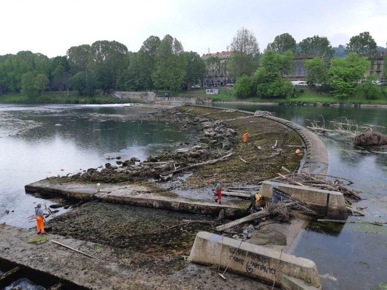 Srušene zidine srednjovjekovnog grada "izronile" iz rijeke Po - Avaz