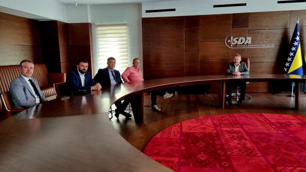 Izetbegović primio delegaciju Veleža: U planu projekti na stadionu Rođenih