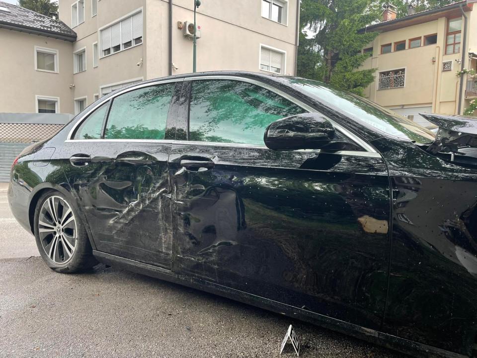 Šta se dešavalo na Višnjiku: Sakrili da je Arapkinja slupala skupocjeni Mercedes, doveli drugog vozača Jordanca