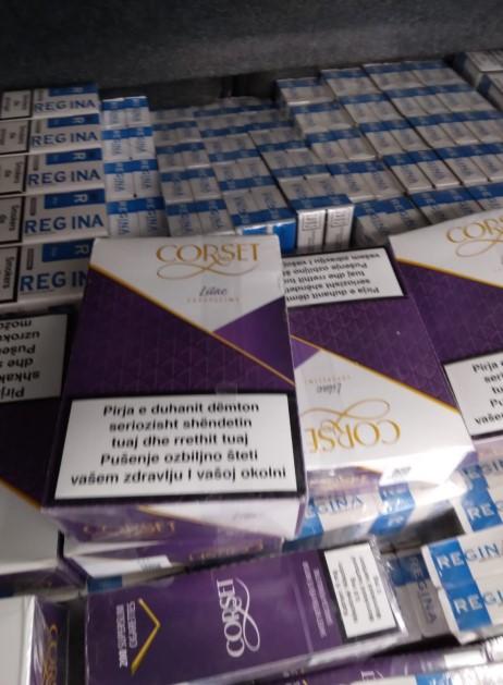 Pronađene cigarete - Avaz