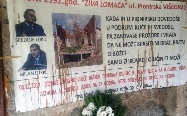 U kućama je zapaljeno više od 140 žena, djece i staraca - Avaz