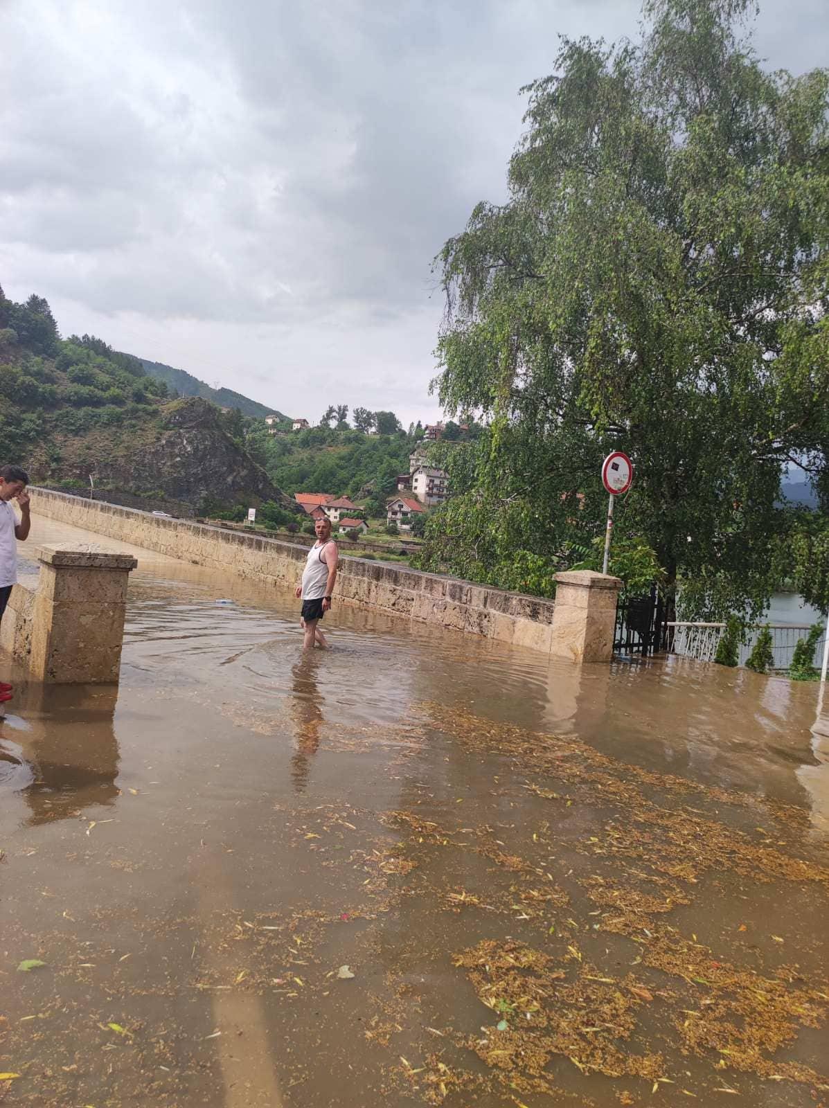 Pljusak u Višegradu - Avaz