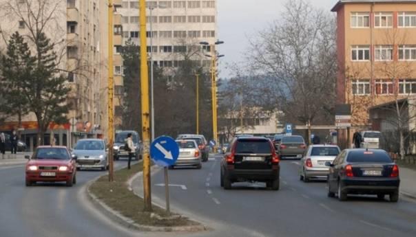 Brojni radovi na cestama širom BiH, na ovim dionicama se saobraća sporije